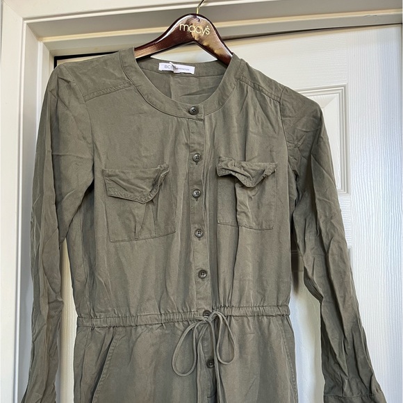 BCBG Romper - Picture 2 of 7